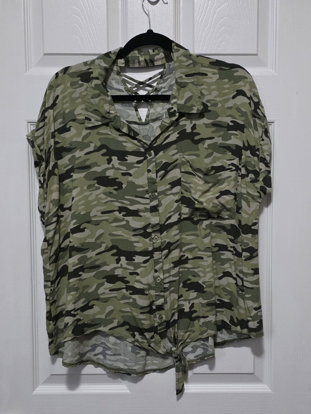 No Boundaries Green Camouflage Button-Up Top